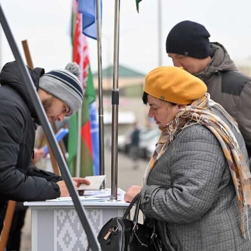 Сбор подписей в Гомеле сравнили с площадкой для народного диалога